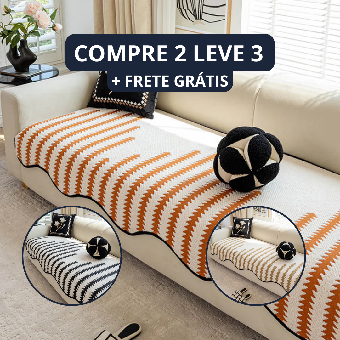 [COMPRE 2 LEVE 3] Capa de sofá moderna em chenille com estampa chevron e bordas onduladas.