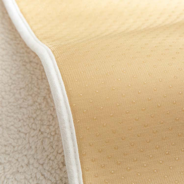 [COMPRE 1 LEVE 2] Capa Protetora PlushProtect [BRINDES] Kit de Almofadas + Tapete